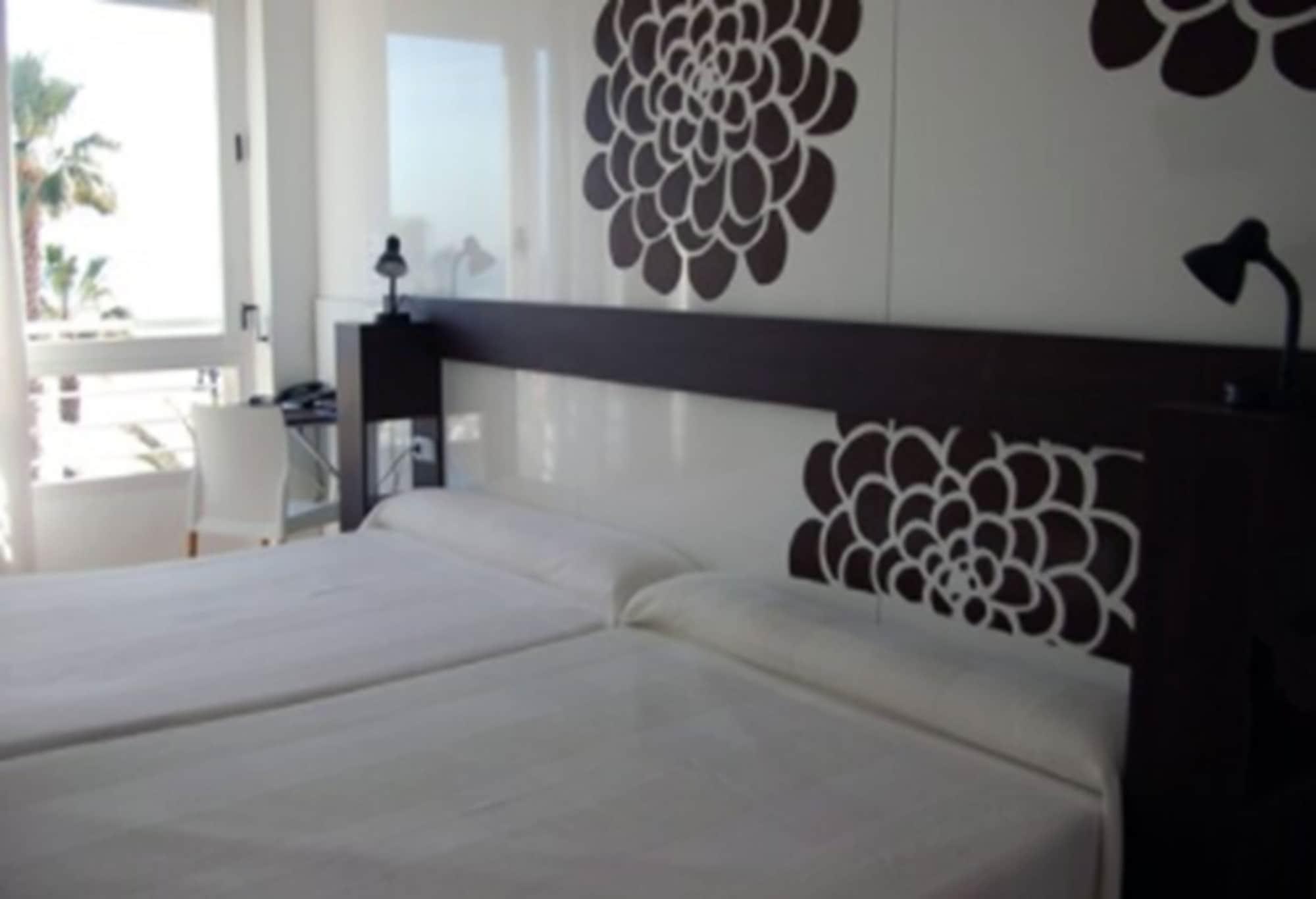 Sol Playa Hotell Valencia Exteriör bild
